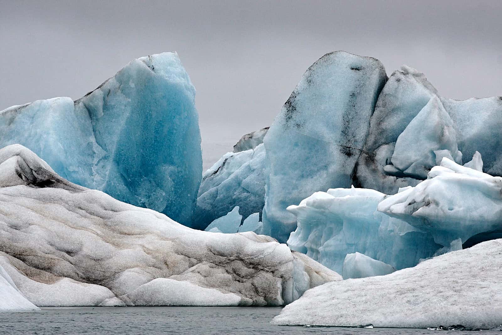 Islândia, icebergue no lago Jökulsárlón